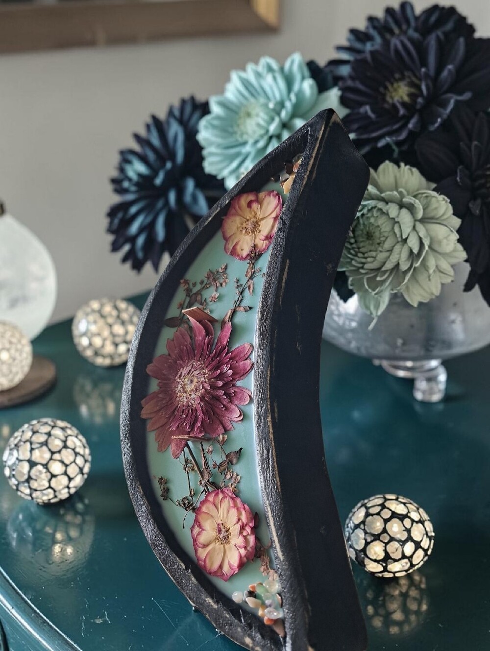 Hand Crafted , Wicked Worthy Wax, The Poison Garden Moon Candle - Picture 3 of 6